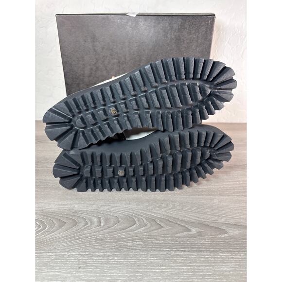 All Black Twin-Chain Flatform Women's White Leather Bootie- Ivory White- Size 40 - Picture 6 of 7